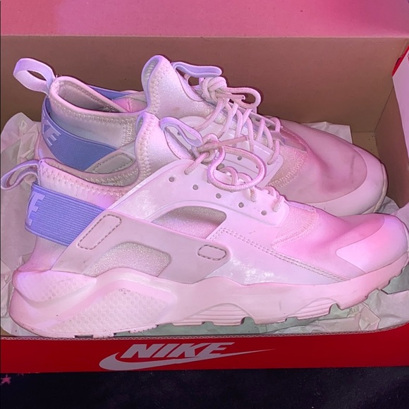 Nike Huarache - Picture 1 of 2